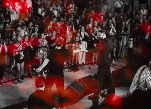 Fotografija 5 - Večer za pamćenje: Matija Cvek & The Funkensteins rasplesali publiku na Tvrđavi sv. Mihovila