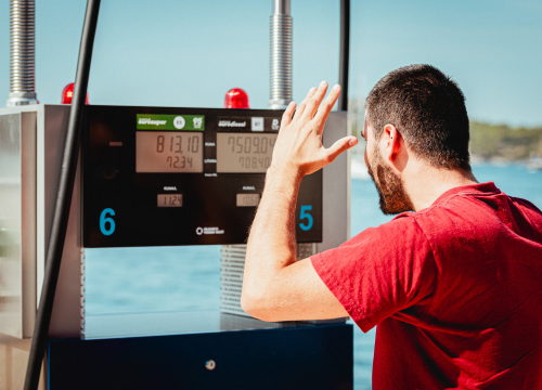 Danas svratite do benzinske pumpe jer sutra ćete gorivo platiti više