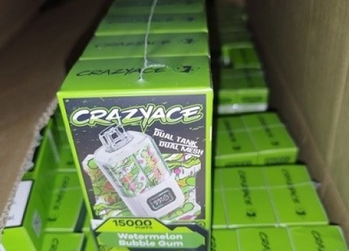 Fotografija 3 - Carinici kod Kistanja zaplijenili hrpu e-cigareta i igračaka