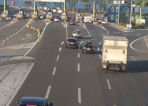 HAK objavio upozorenje uoči Thompsonovog koncerta: Gužve će povećati i smjena turista