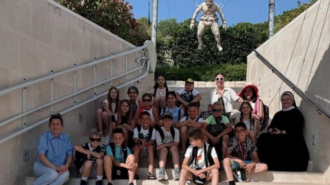 Zajedno za održivost: Učenici Katoličke škole u Šibeniku 'Zavrtjeli krug promjena'