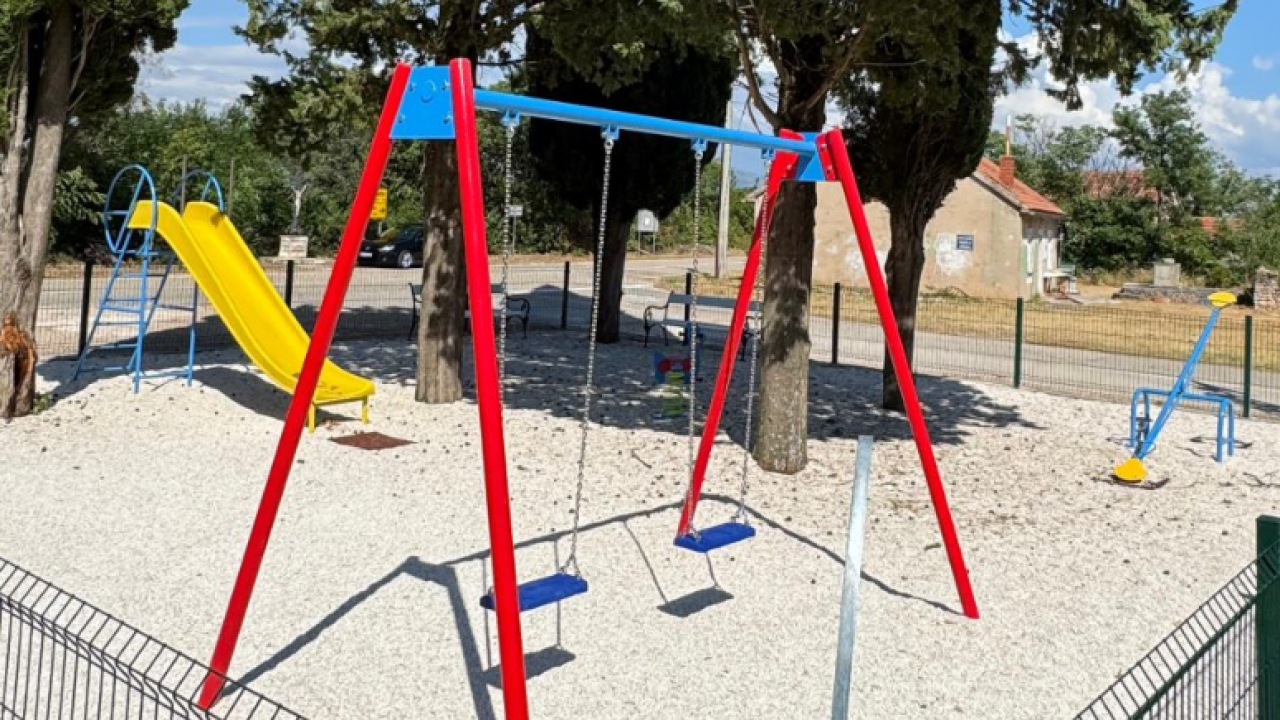 Laškovica dobila dječje igralište: 'Ovaj prostor donosi radost i veselje djeci'