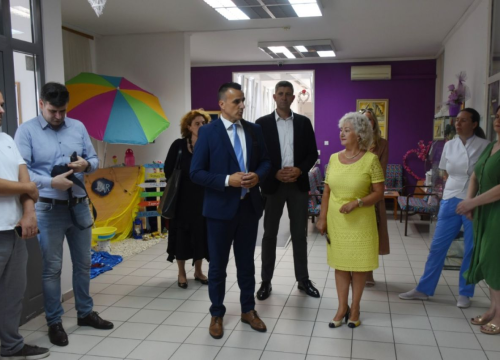 Fotografija 5 - FOTO Župan Rakić u Kninu se sastao s umirovljenicima, sportašima, poduzetnicima, prosvjetarima i zdravstvenim djelatnicima