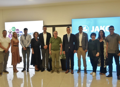 Fotografija 9 - FOTO Župan Rakić u Kninu se sastao s umirovljenicima, sportašima, poduzetnicima, prosvjetarima i zdravstvenim djelatnicima