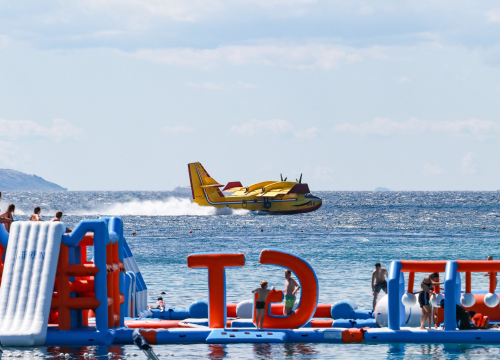 Fotografija 2 - Gašenje požara kod Primoštena pokazalo svu moć zračnih snaga