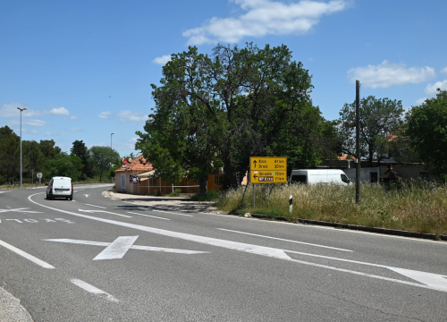 Fotografija 9 - Tromilja: Bife Ivan – Prva društvena mreža uz janjetinu i špricer