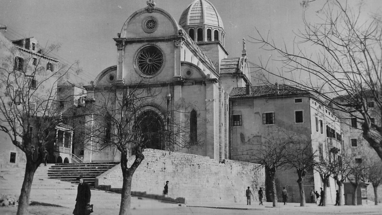Šibenski leksikon: 'Bidna gospoja, taj bleka nezna ni koltrinu na bonagraciju namistit'