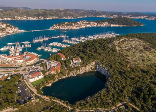 Legenda o krvoločnom zmaju Murinu s dna rogozničkog jezera