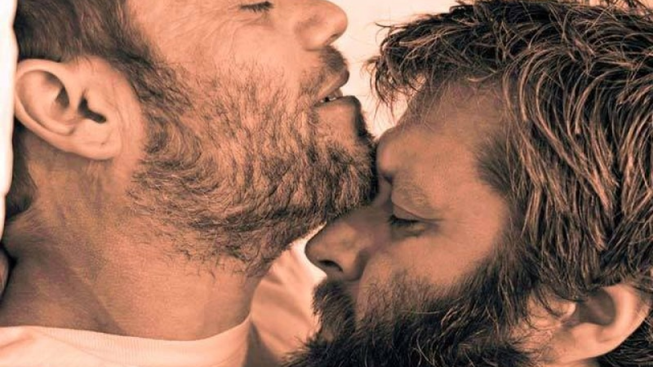 Muška ljubav odavno prisutna u Dalmatinskoj zagori: 'Mali moj, moj golube mrki, bi'l se dao poljubiti brki'