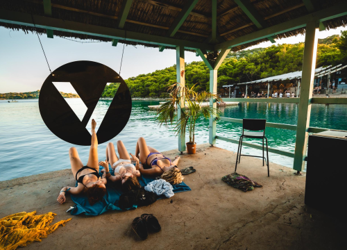 Fotografija 1 - Tisno postaje epicentar elektroničke glazbe: Počinje Terminal V Croatia