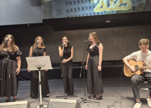 Fotografija 15 - Maturantima šibenske gimnazije dodijeljene svjedodžbe i potvrde o položenoj maturi