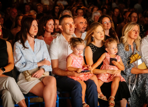 Fotografija 11 - Svečano otvoren GOODfest u Drnišu: Kazalište, glazba i kultura ponovno u središtu grada