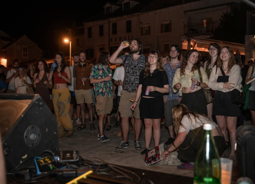 Fotografija 11 - Otok glazbe i kreativnosti: Zlarin Street Music festival uz radionice, nastupe i večernji ples pod zvijezdama