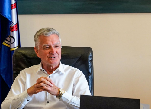 Fotografija 2 - Ministrica Obuljen Koržinek posjetila Šibenik i podržala obnovu ključnih ustanova