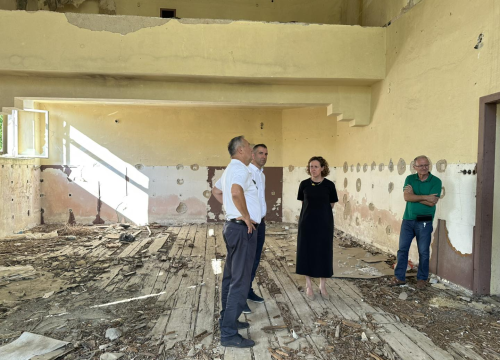 Fotografija 3 -  Ministrica kulture obišla industrijsku baštinu Siverića