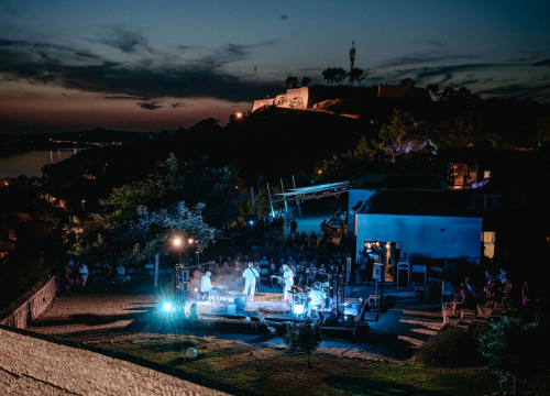 Fotografija 2 - Leb i sol na Tvrđavi Barone