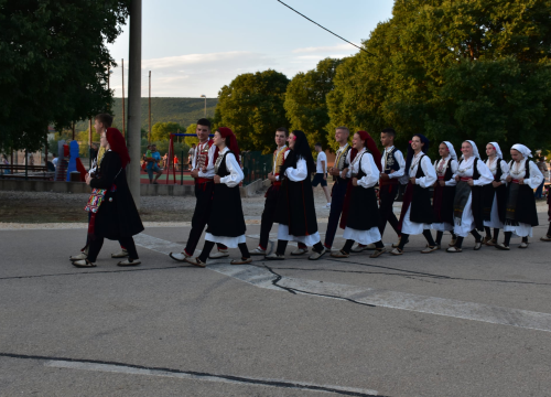Fotografija 1 - Održana 24. večer folklora u Mirloviću povodom blagdana sv. Jakova