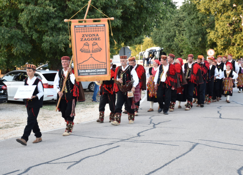 Fotografija 14 - Održana 24. večer folklora u Mirloviću povodom blagdana sv. Jakova