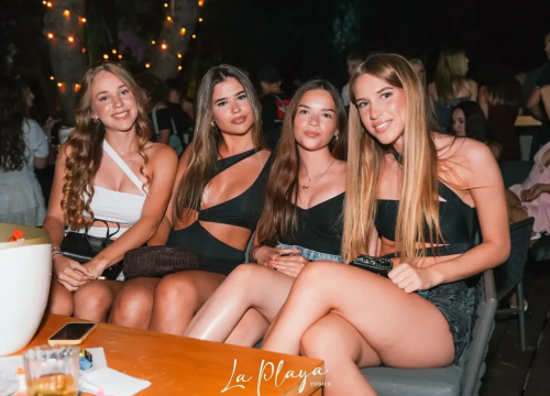 Fotografija 1 - Pogledajte užarenu atmosferu iz vodičke La Playe: Krcat klub na ekskluzivnom koncertu Devita