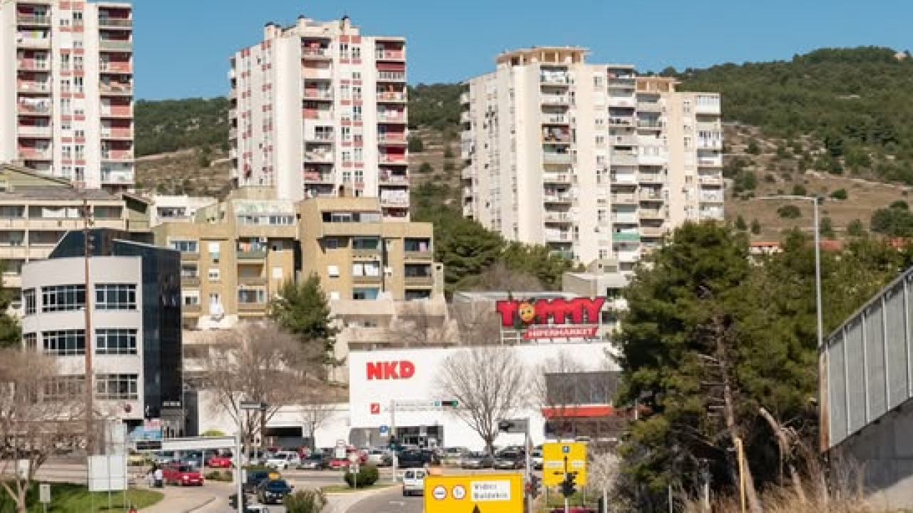 Trgovački lanac Tommy kažnjen jer je jeftino prodavao prehrambene proizvode