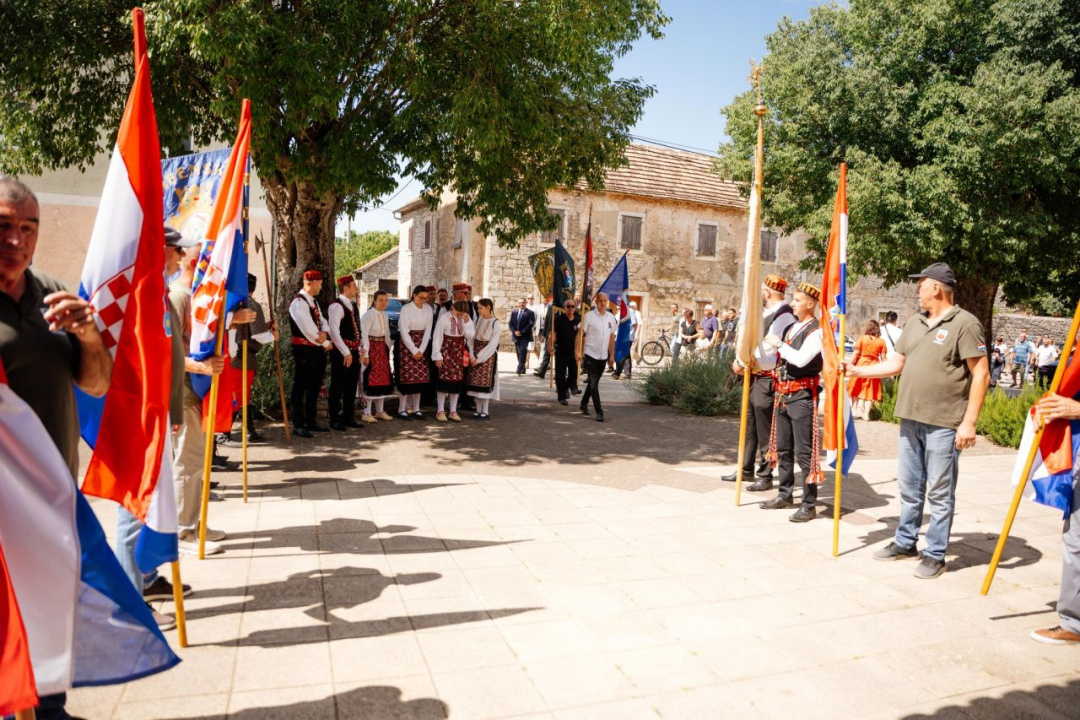 Obilježen Spomendan na poginule branitelje i civile prominskog kraja