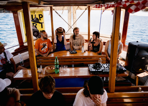 Supertoon dosegnuo svoju polovicu: Ekipa festivala zaplovila prema bajkovitoj obali