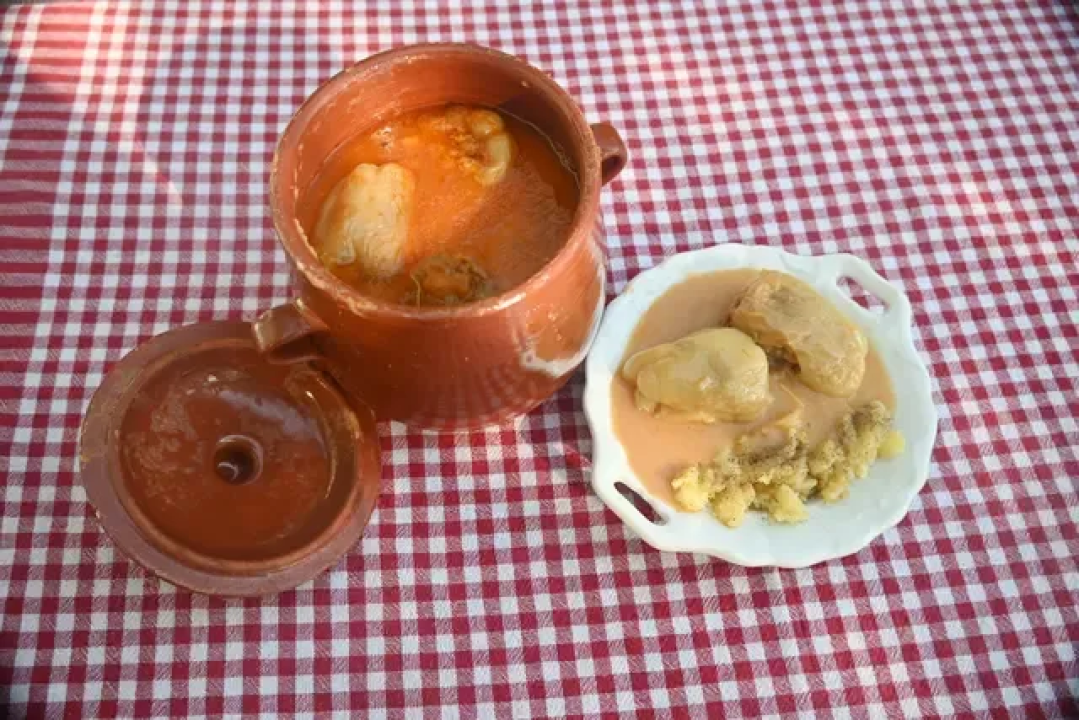 Miris djetinjstva s Martinske: Njezino Veličanstvo Punjena paprika