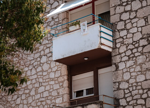 Fotografija 52 - Baldekin 2 i 3: Simbol šibenskog duha, spoj sporta, obrazovanja i sjećanja