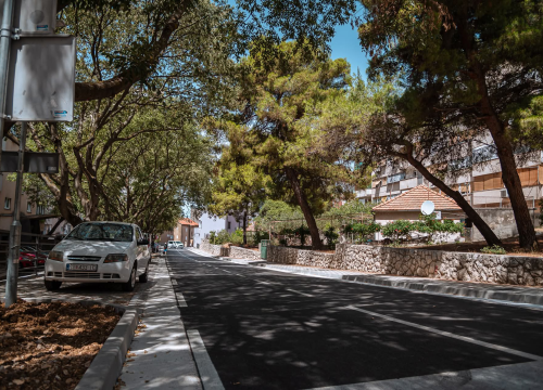 Fotografija 48 - Baldekin 2 i 3: Simbol šibenskog duha, spoj sporta, obrazovanja i sjećanja