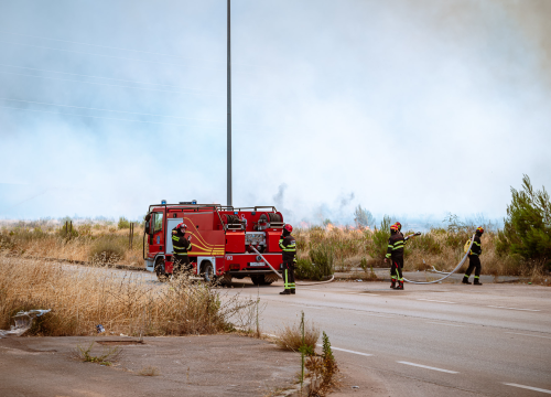 Požar između Bikarca i zone Podi lokaliziran: Na terenu ostaju dežurni vatrogasci