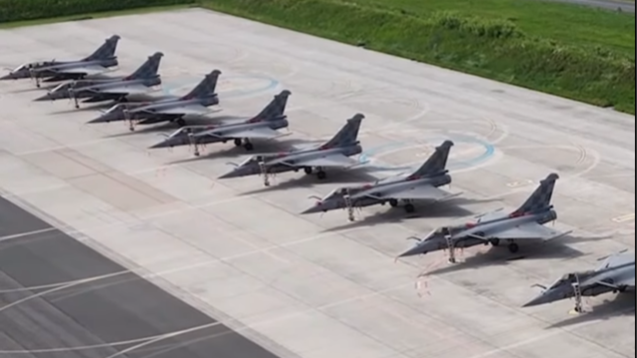 Na vojnom mimohodu sudjelovat će čak 50 letjelica