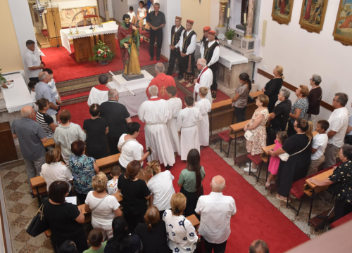 Fotografija 6 - Svečano proslavljen blagdan sv. Jakova u Mirloviću