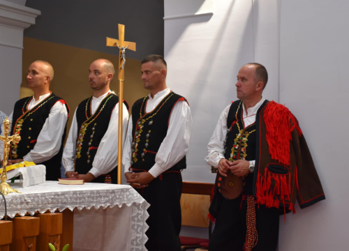 Fotografija 3 - Svečano proslavljen blagdan sv. Jakova u Mirloviću