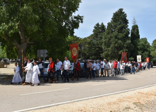 Fotografija 12 - Svečano proslavljen blagdan sv. Jakova u Mirloviću