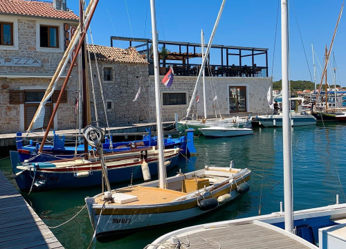 MIAU Buvljak za Šibenske šape: Murter na tri dana postaje mjesto susreta, razmjene i zabave