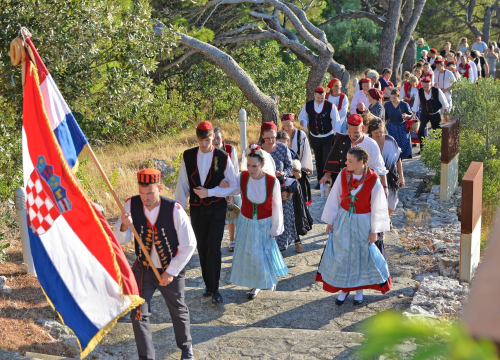 Fotografija 9 - Murterski pir i ove godine oduševio mještane i goste