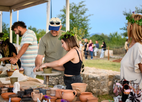 Fotografija 1 - XVII. Burnumske ide: rimska povijest, vojni spektakl i glazbena čarolija u burnumskom amfiteatru