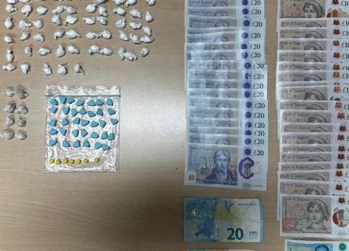 Novi dan, novo uhićenje Britanca u Tisnom zbog dilanja droge