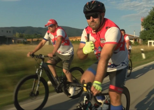 460 kilometara do Knina: Biciklistički maraton kao počast herojima Domovinskog rata