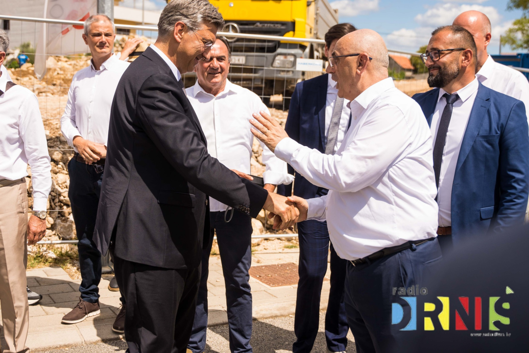 Andrej Planković u Drnišu obišao gradilište Centra za starije osobe