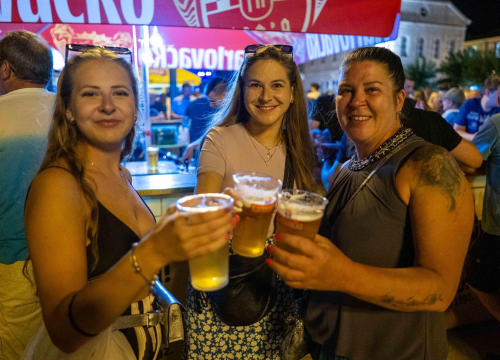Fotografija 38 - Spektakularna vodička fešta oduševila tisuće posjetitelja