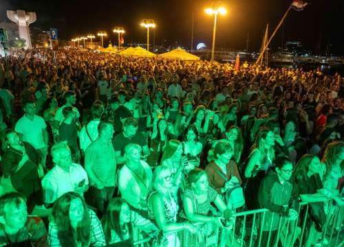 Fotografija 41 - Spektakularna vodička fešta oduševila tisuće posjetitelja