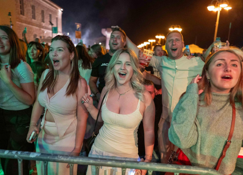 Fotografija 22 - Spektakularna vodička fešta oduševila tisuće posjetitelja