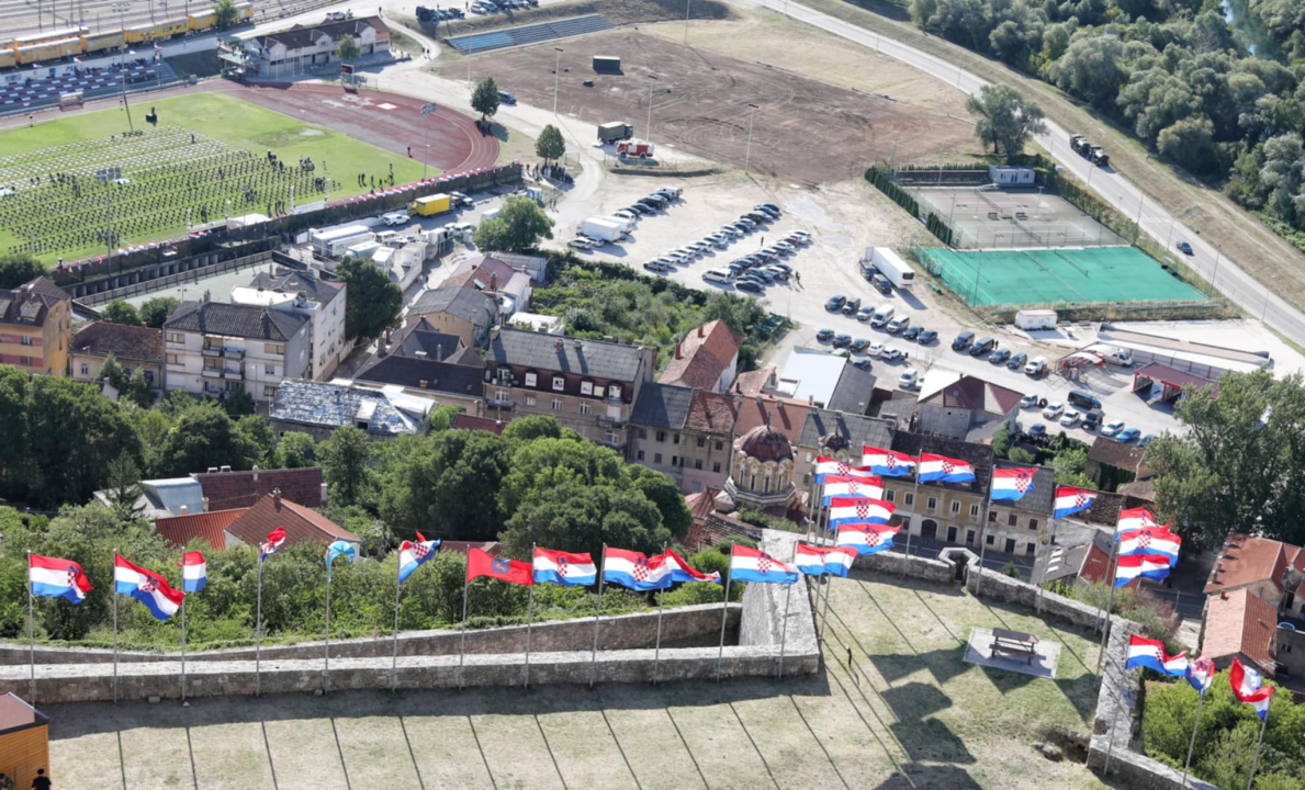 Obilježavanje 30. obljetnice Oluje na Kninskoj tvrđavi i ulicama Knina