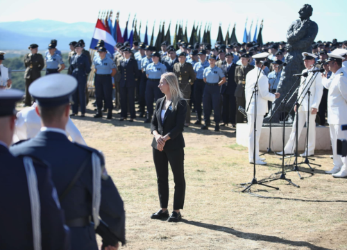Fotografija 51 - Obilježavanje 30. obljetnice Oluje na Kninskoj tvrđavi i ulicama Knina