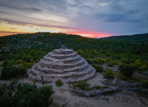 Fotografija 5 - FOTO Jezera spremna za spektakl: Ne propustite Ribarsku feštu uz Crvenu jabuku i dalmatinske okuse!