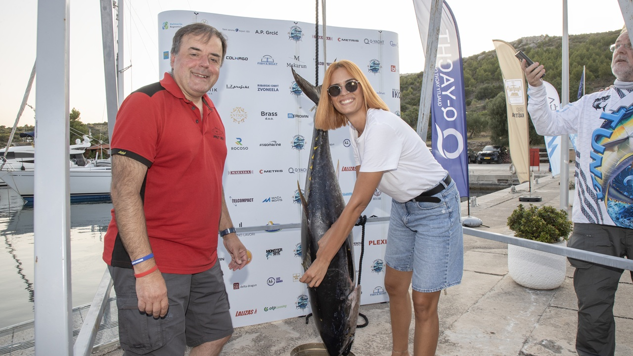 Lov na velike trofejne ribe u Rogoznici: Tune grizle ludog drugog dana, vode Kaštelani