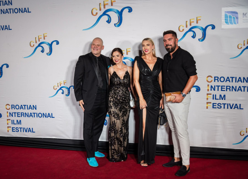 Fotografija 40 - Zvijezde i crveni tepih u Šibeniku: Počeo Croatian International Film Festival