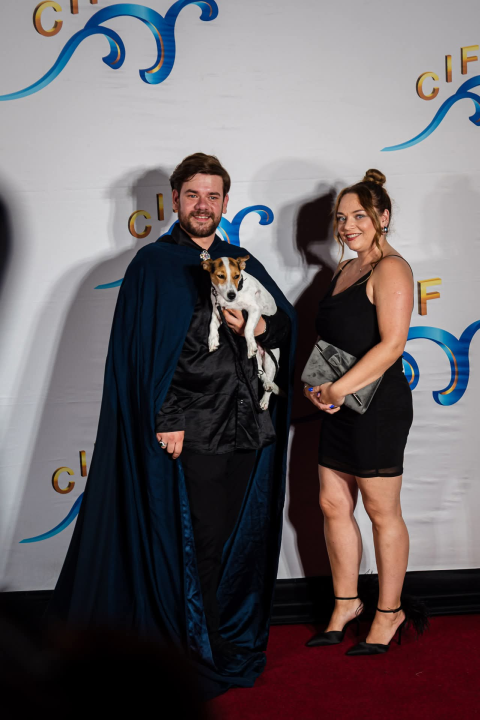 Zvijezde i crveni tepih u Šibeniku: Počeo Croatian International Film Festival