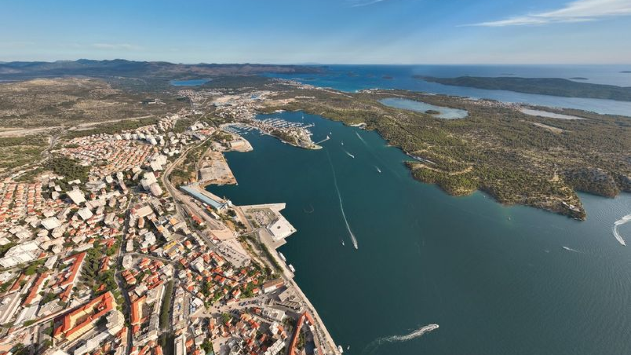 Predivni prizori: Kadrovi Šibenika iz zraka Borisa Trogrančića oduzimaju dah